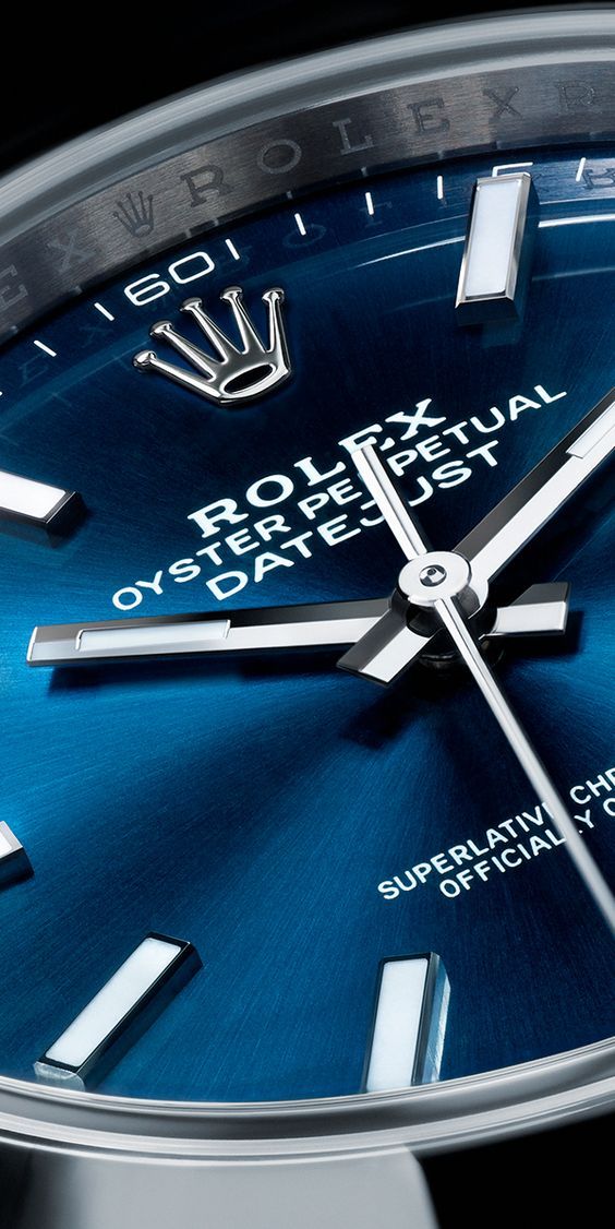 Rolex Datejust 41 close-up blue dial