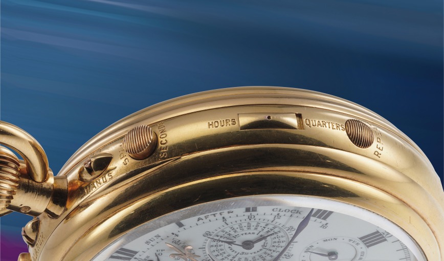 Close-up of the enamel dial and its multiple indications