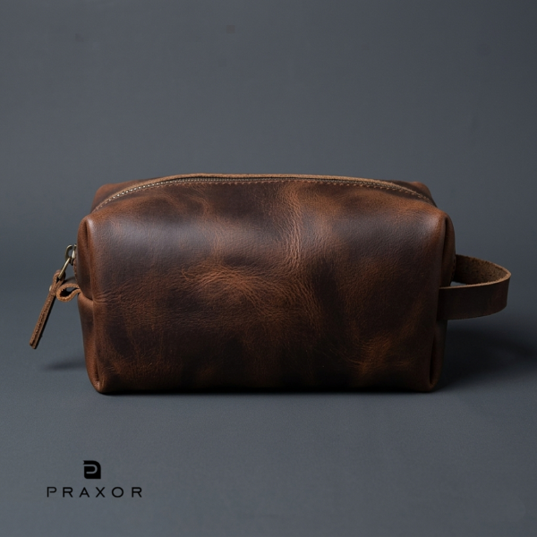 Praxor Leather Travel Case