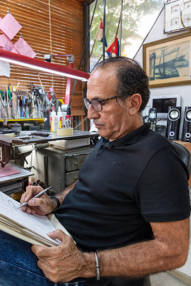 Jorge Gil working in his studio